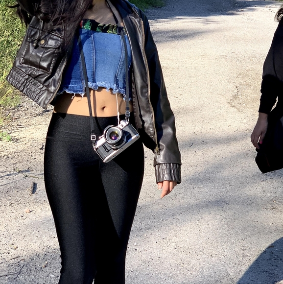 ZARA  - Denim Corset Crop Top - Picture 2 of 9